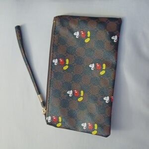 4/$30 New Disney Mickey Mouse Brown Checkered Wristlet Makeup Bag Or Pencil Case